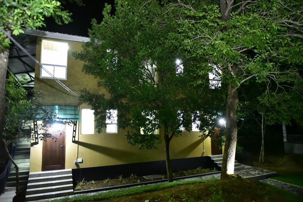 Wildescape Polonnaruwa Villa ภายนอก รูปภาพ